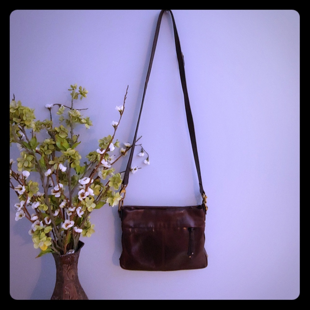 ❤️ Tignanello Converible Crossbody & Shoulder Bag